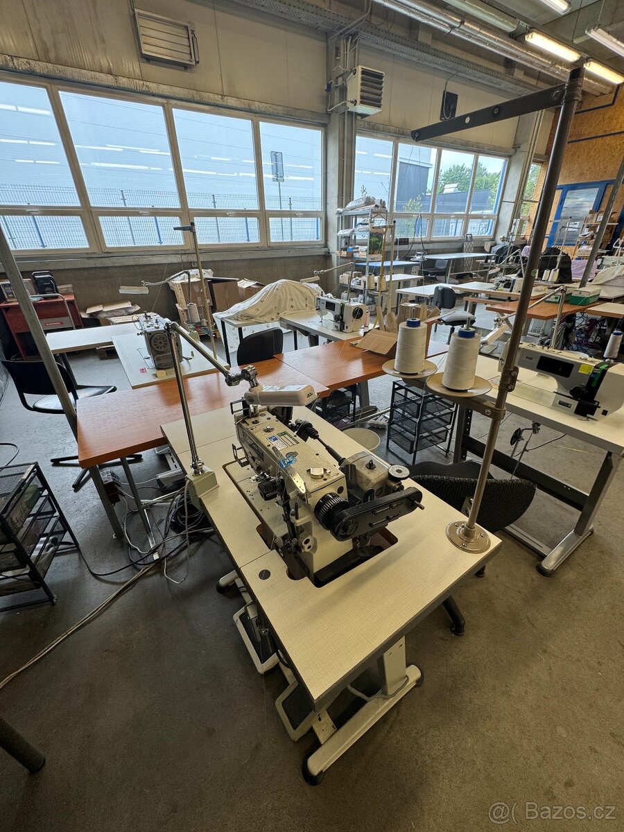 Šicí stroje a další vybavení - komplet i po kusech - 4