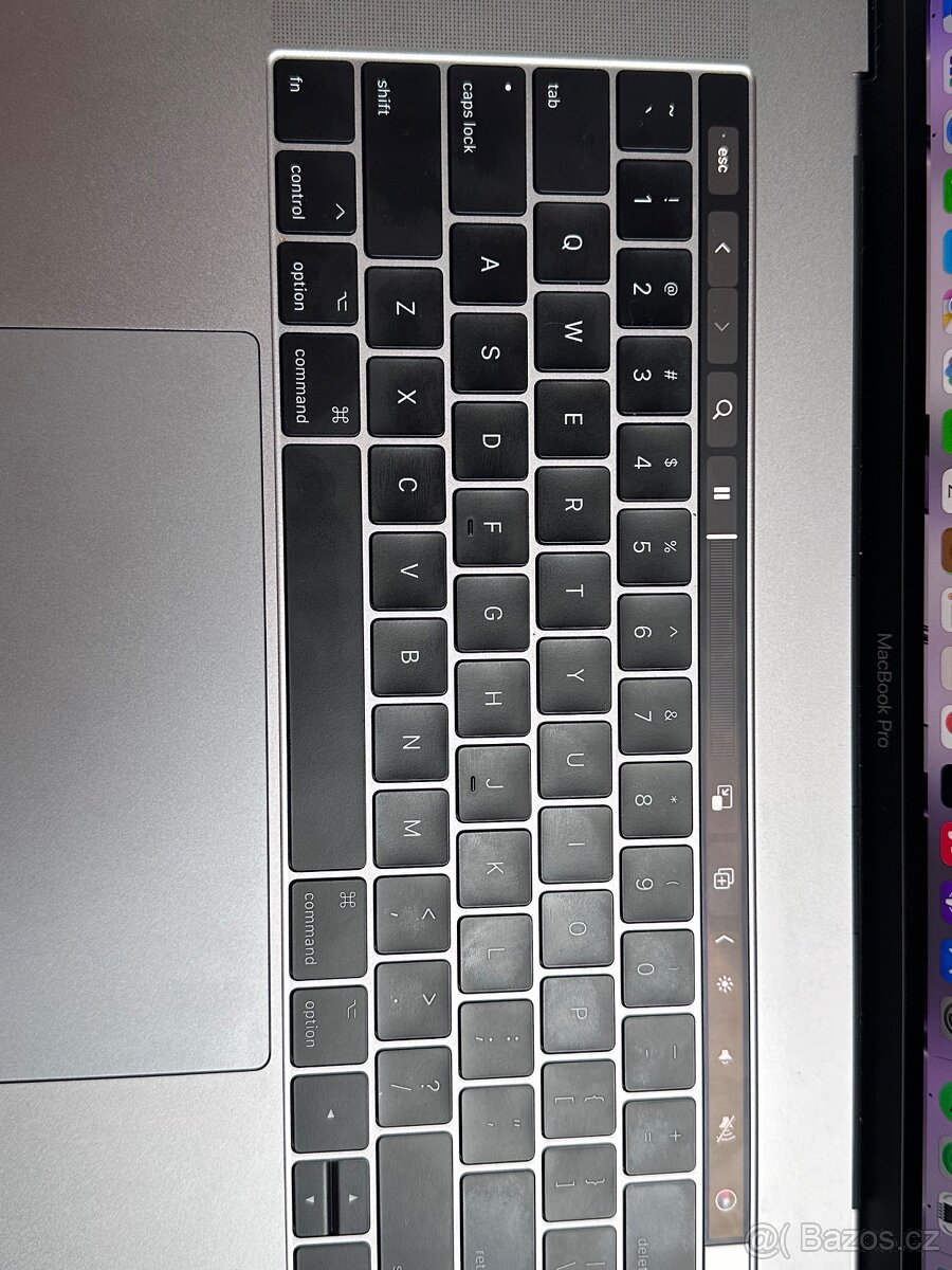 Apple MacBook Pro 15 2017 - 4