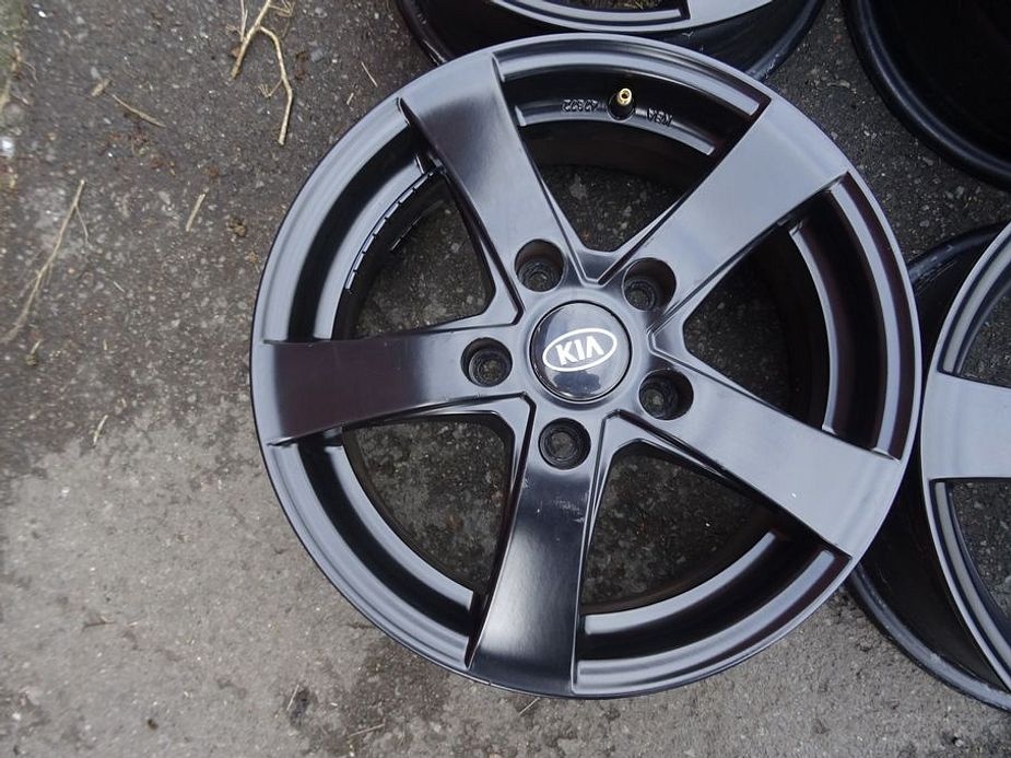 Alu disky černé na Kia, Hyundai 15", 5x114.3, ET 48, šíře 6 - 4