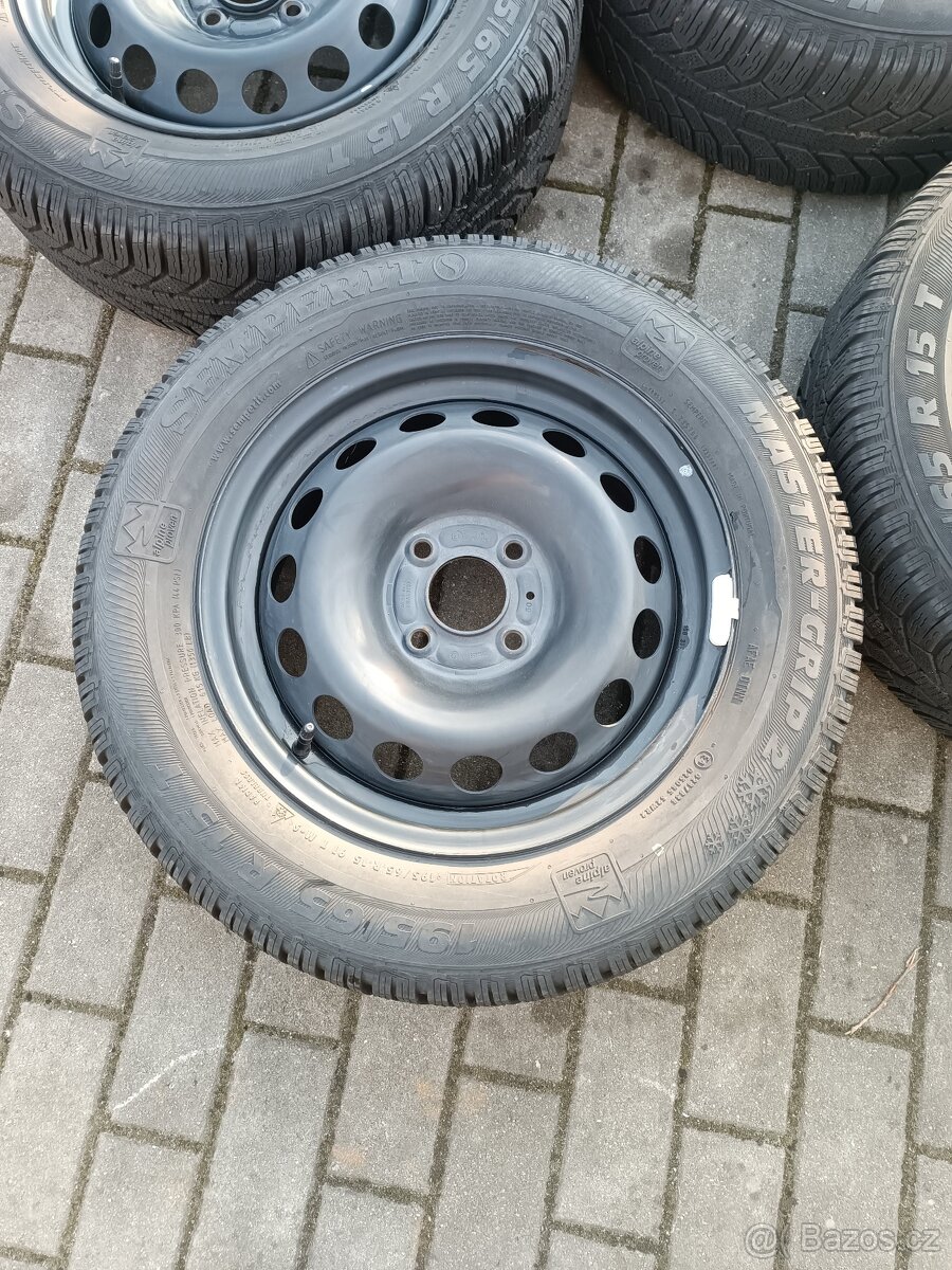 466. Zimní sada Ford 195/65 R15 - 4