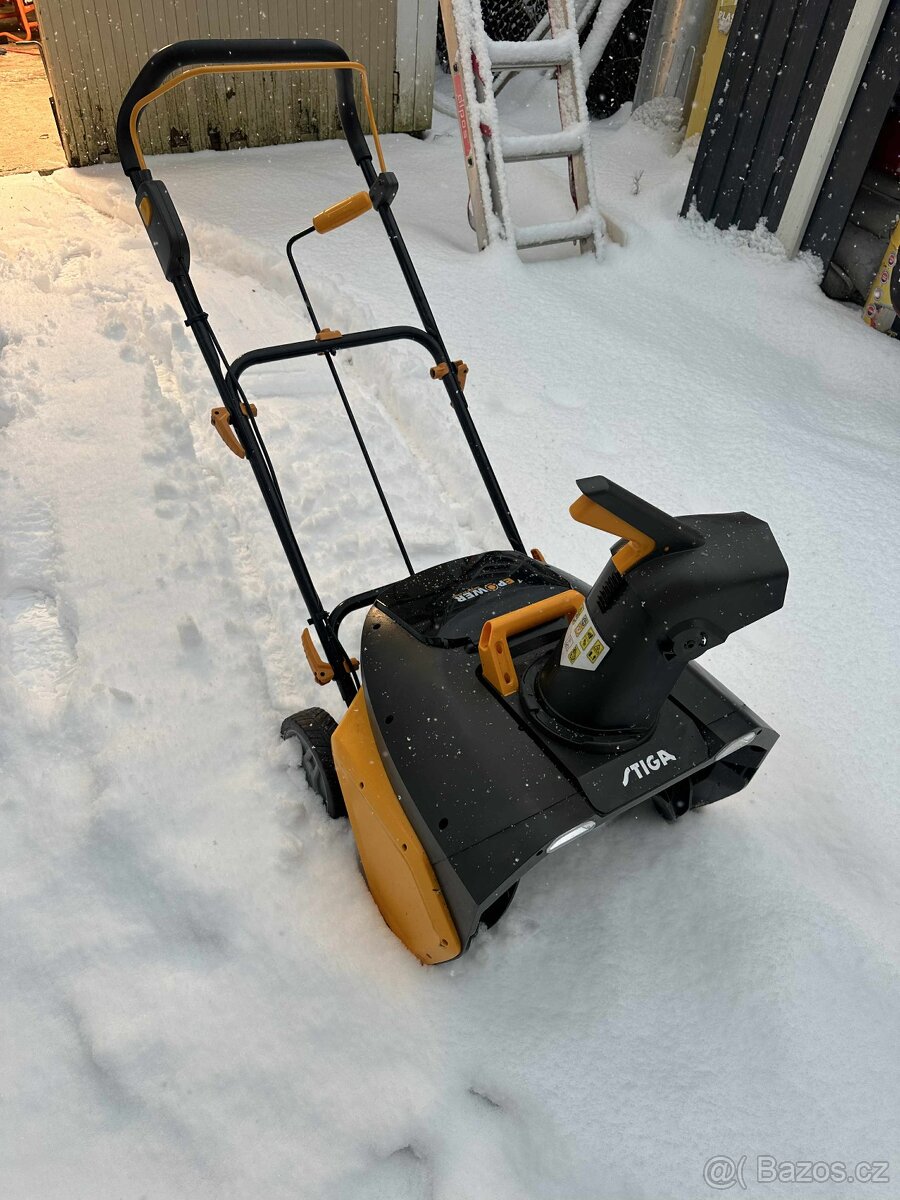 Sněhová fréza AKU - 4