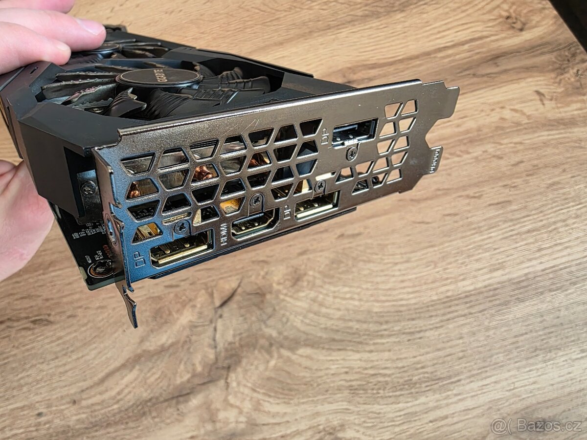 GIGABYTE RTX 2060 GAMING OC PRO 6G - 4