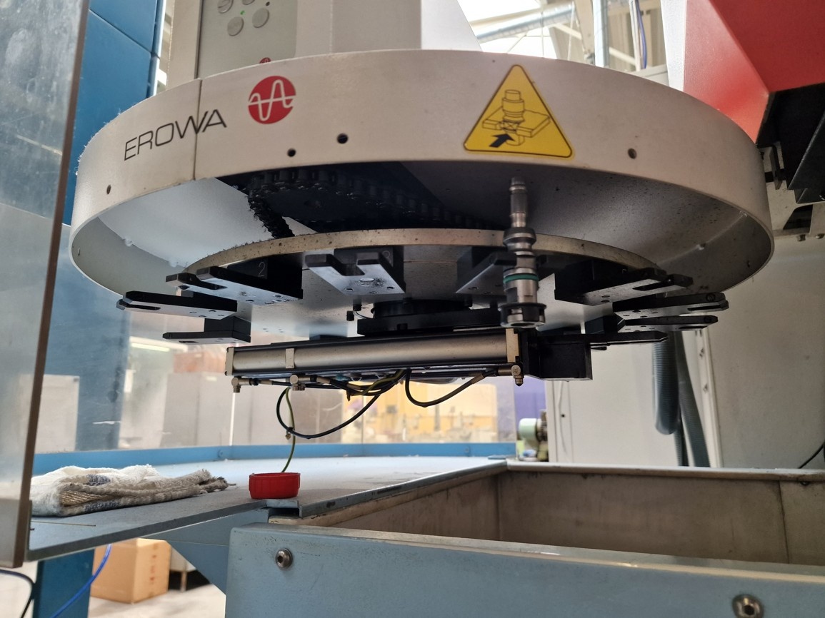 Elektroerozivní CNC hloubička AGIETRON COMPACT 2 - 4