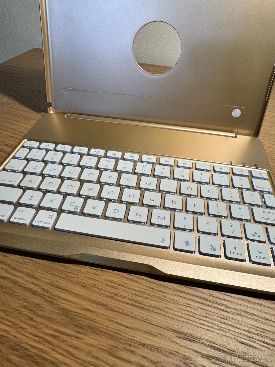 Klávesnice iPad Air 1, Pro 9,7” - 4
