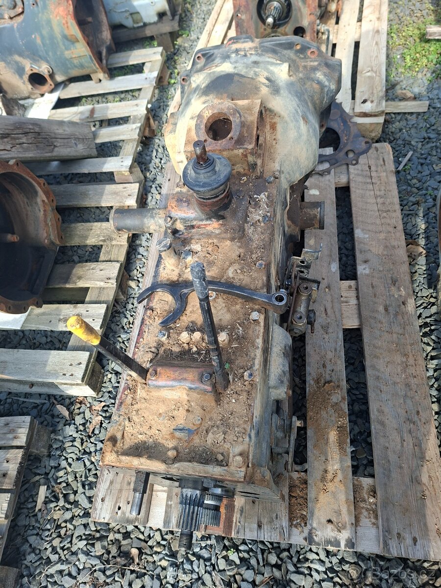 Zetor uřI převodovka - 4