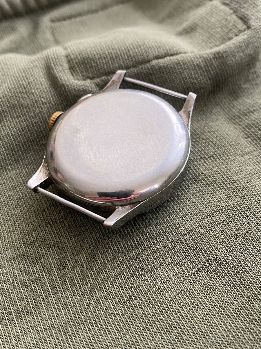 Tissot z roku 1938 - 4