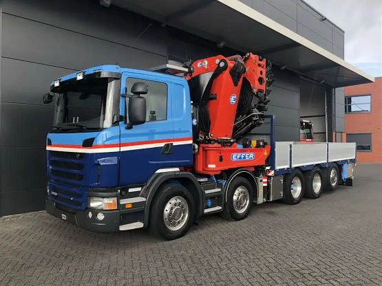 Scania G480 10x4 - valník s hydraulickou rukou