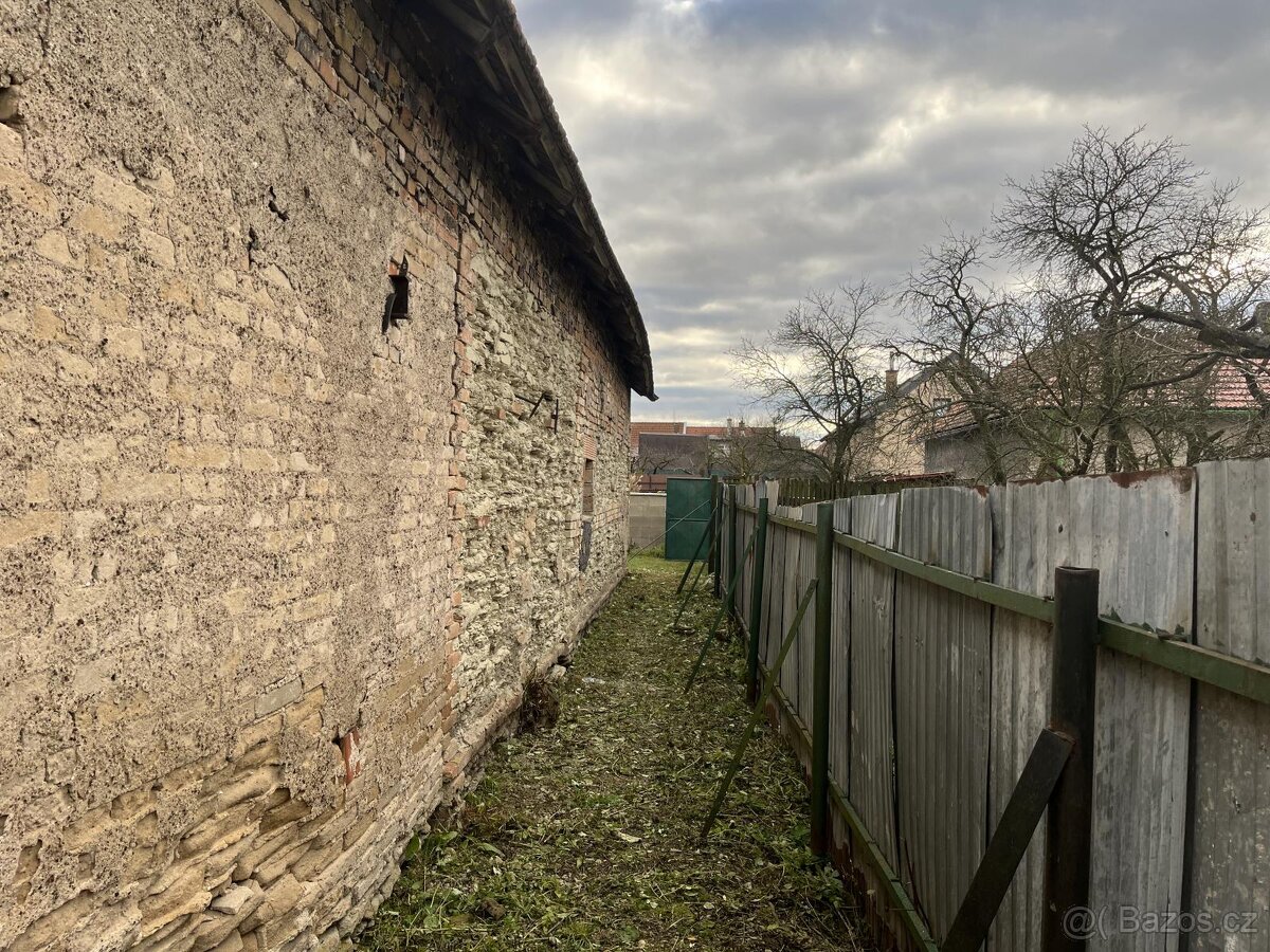 Prodej domu 2+kk k rekonstrukci v obci Kamenné Zboží - 4