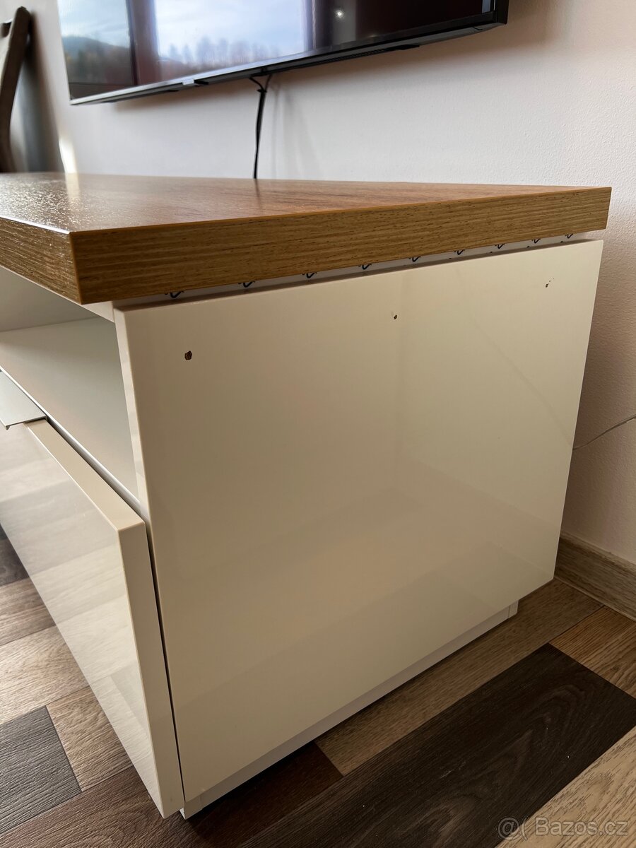 Nízká komoda / TV stolek Xora 180 cm - 4