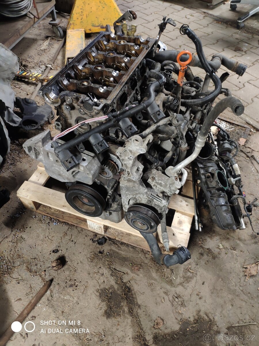 Prodám motor s převodovkou škoda Octavia 2 ta FSI 147kw - 4