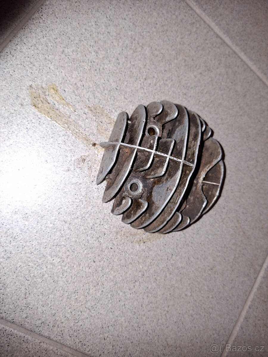 Jawa 550, 555 parez - hlava motoru - 4