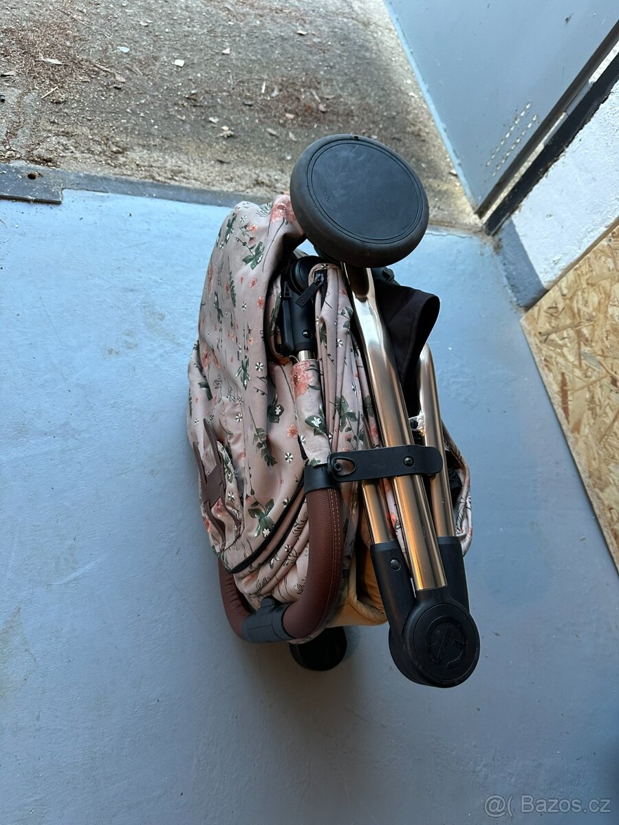 Cestovní kočárek Elodie - 4