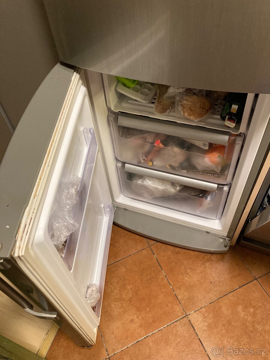 LG lednices mrazakem - 4