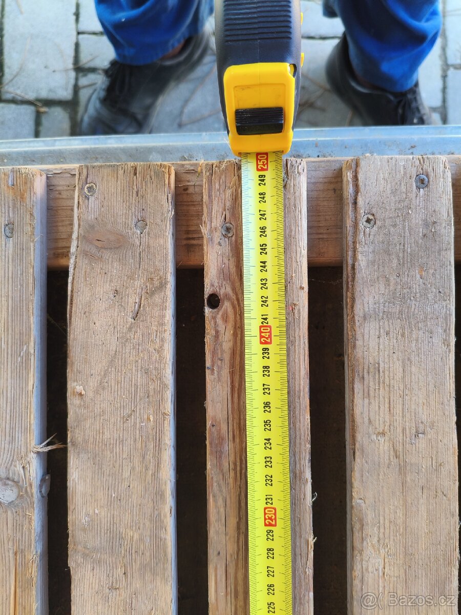 Přívěsný vozík bržděný - 4