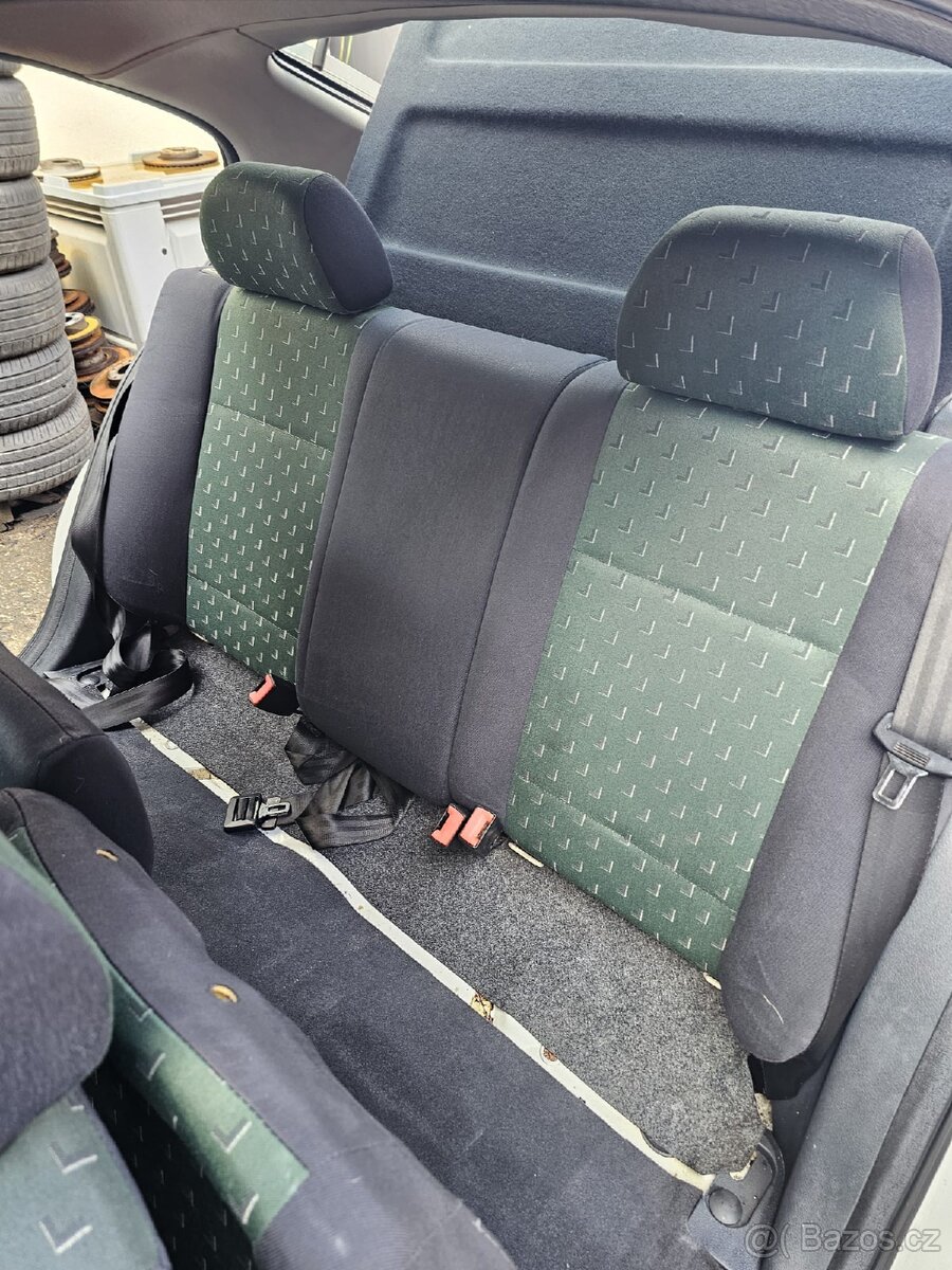 ŠKODA OCTAVIA 1,6 BENZIN - 4