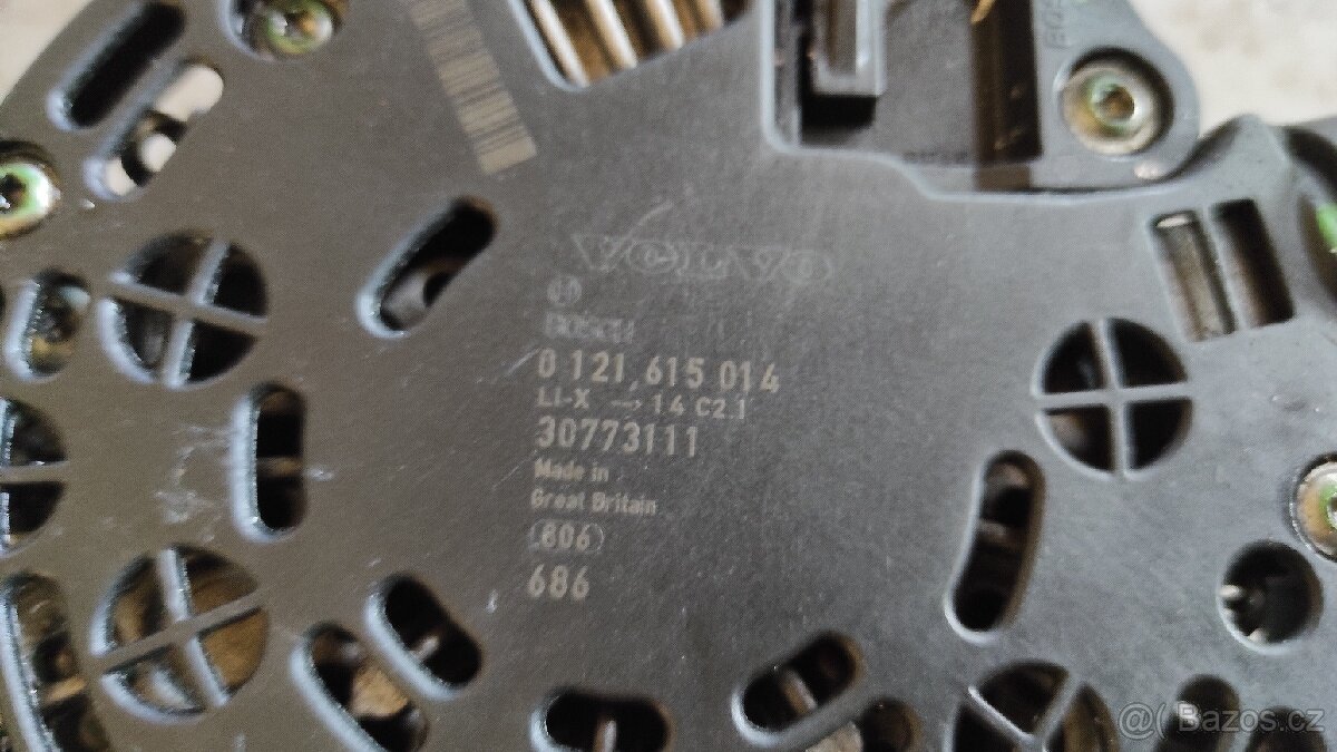 Volvo V50 alternátor 2.4i 124 kW - 4