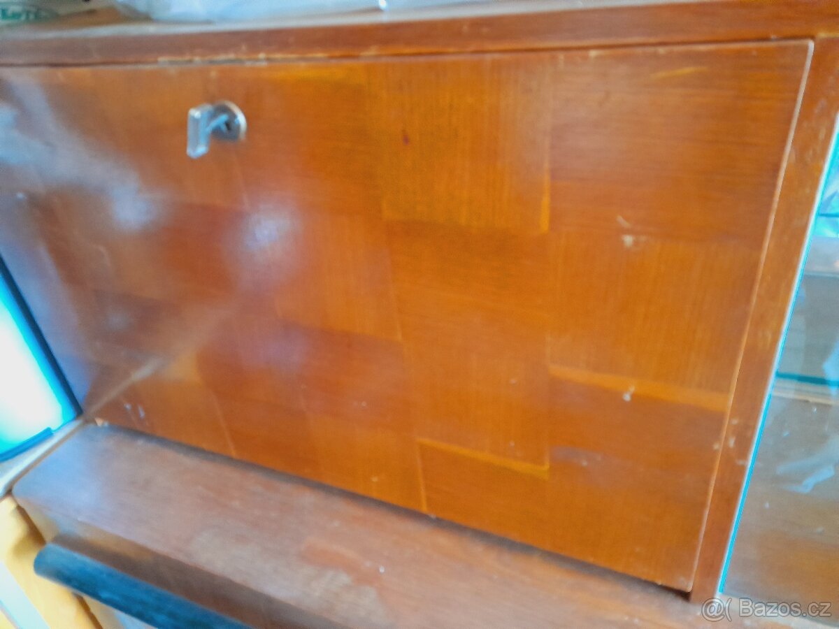 Kredenc - 4