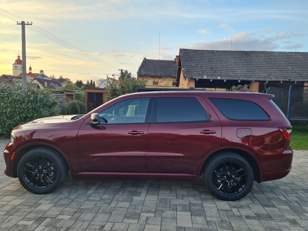 Dodge Durango RT 5,7 V8 AWD, Alcantara, 7 míst, DPH