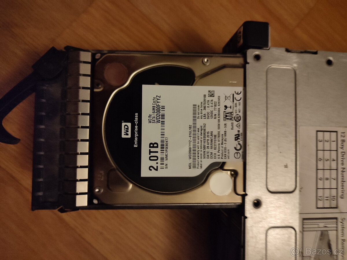 Server HP ProLiant DL180se G6 - 4