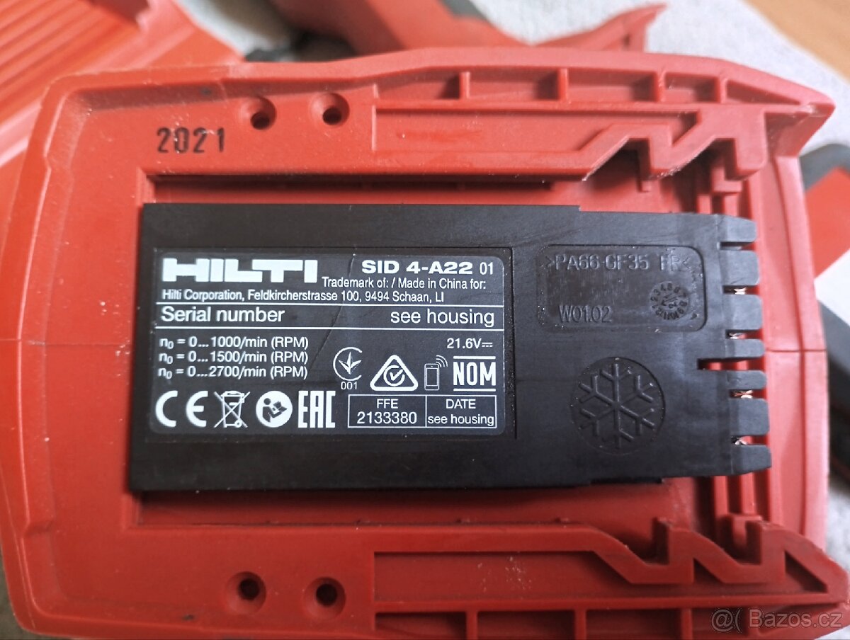 Hilti rázový utahovák, aku uhlová bruska a nabiječka - 4