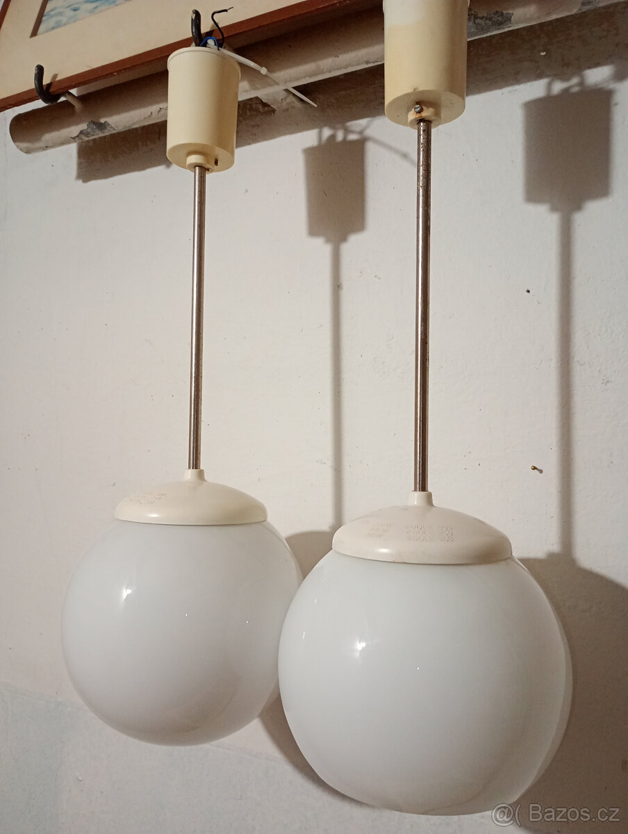 Lustr koule a skorokoule,škola,kuchyň 1960 - 4