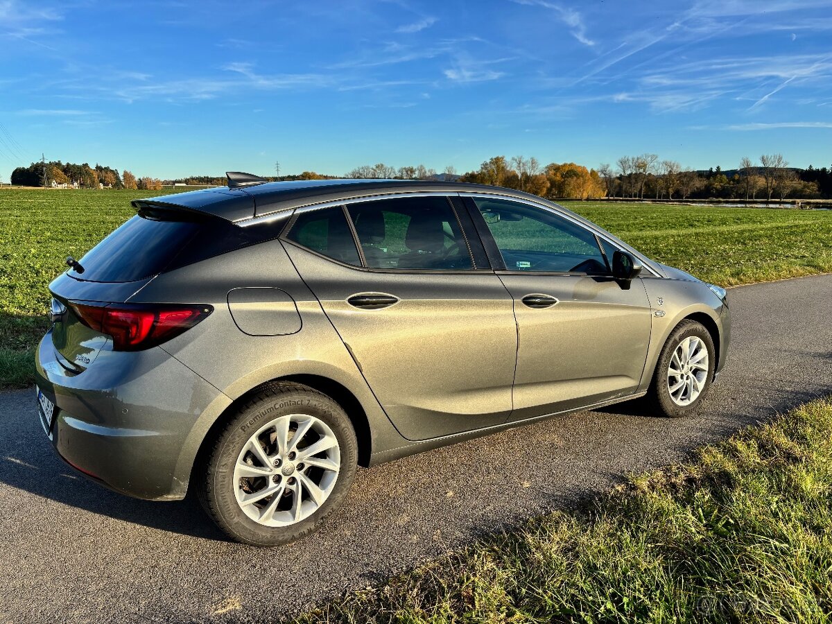 Opel Astra 1.4T Innovation - 4