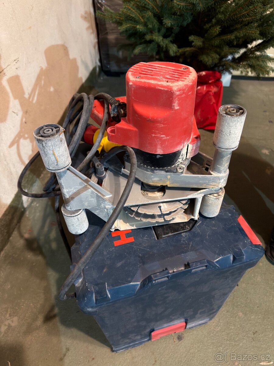 Drážkovačka Milwaukee WCS 45 - 4