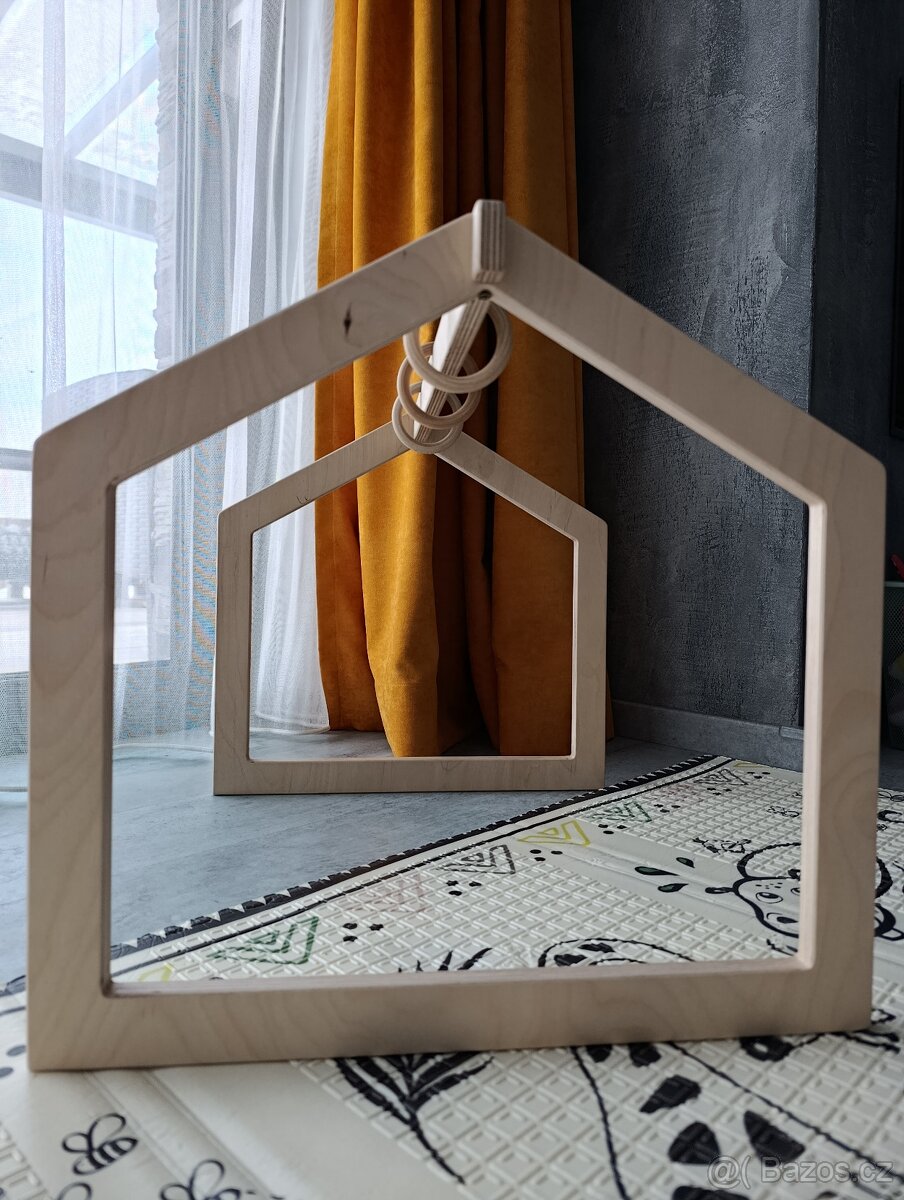 Dřevěná dětská hrazdička značky DOMECZECH - 4