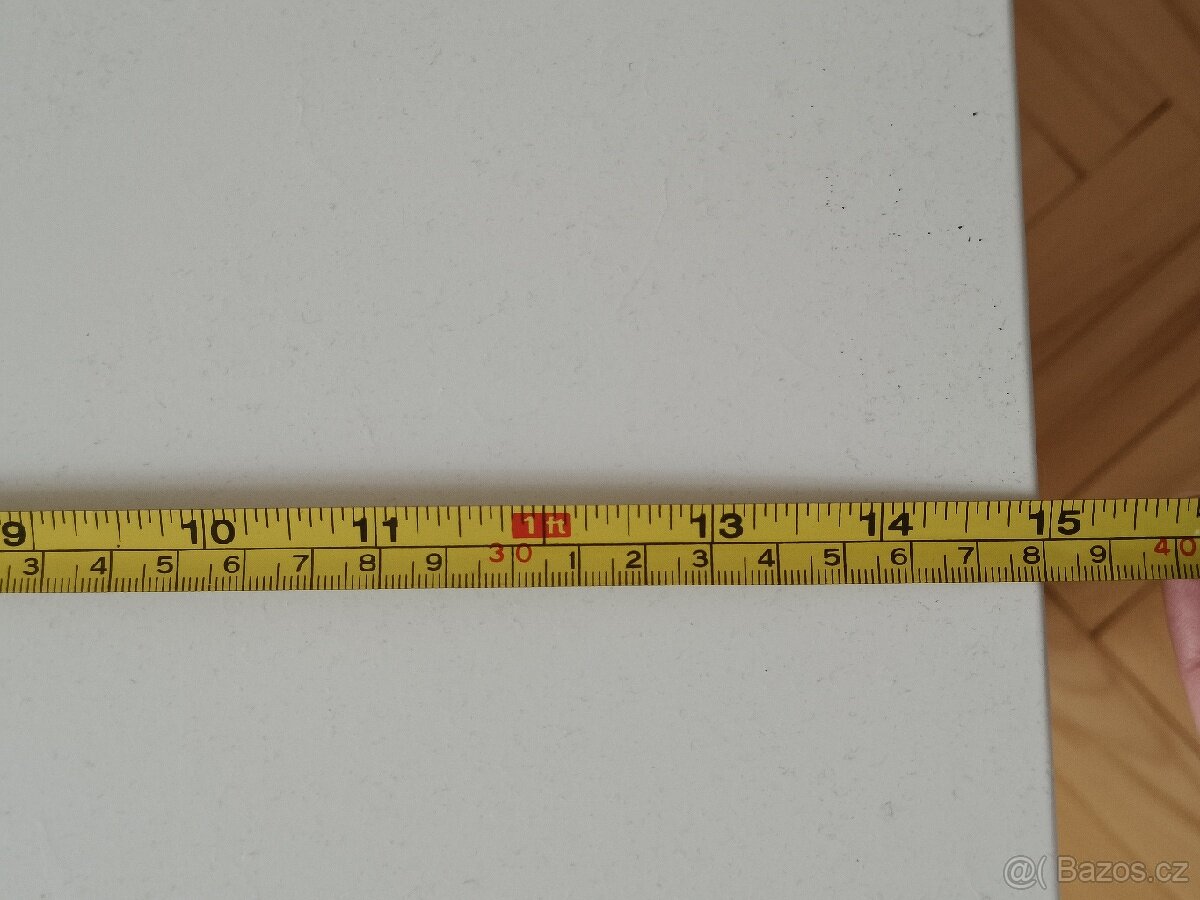 Plechová bílá skřínka - 4