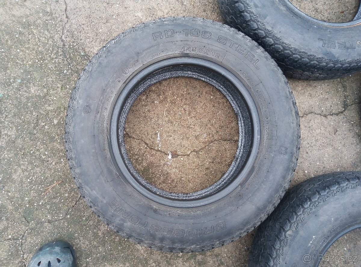 pneu 145 SR12 - 4
