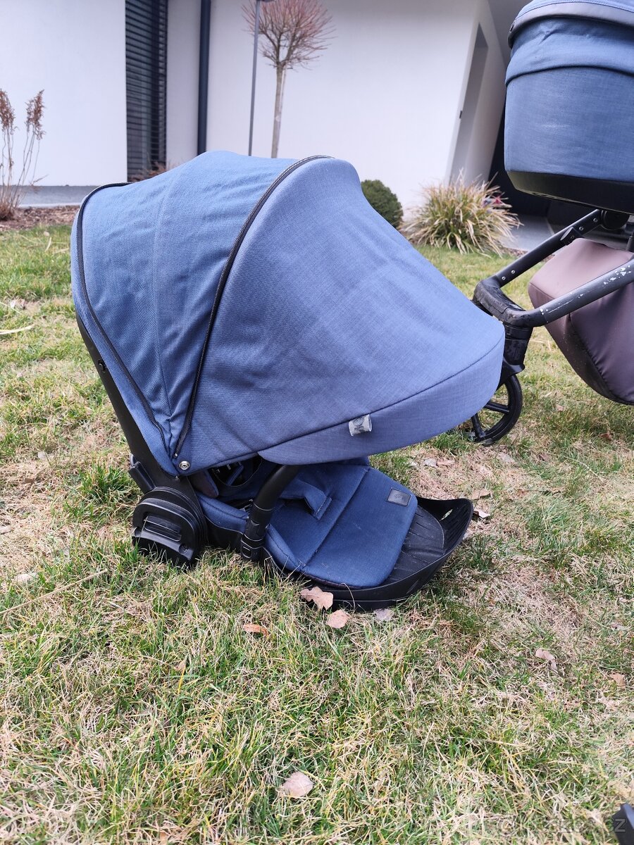 Roan Bloom včetně autosedačky a příslušenství - 4