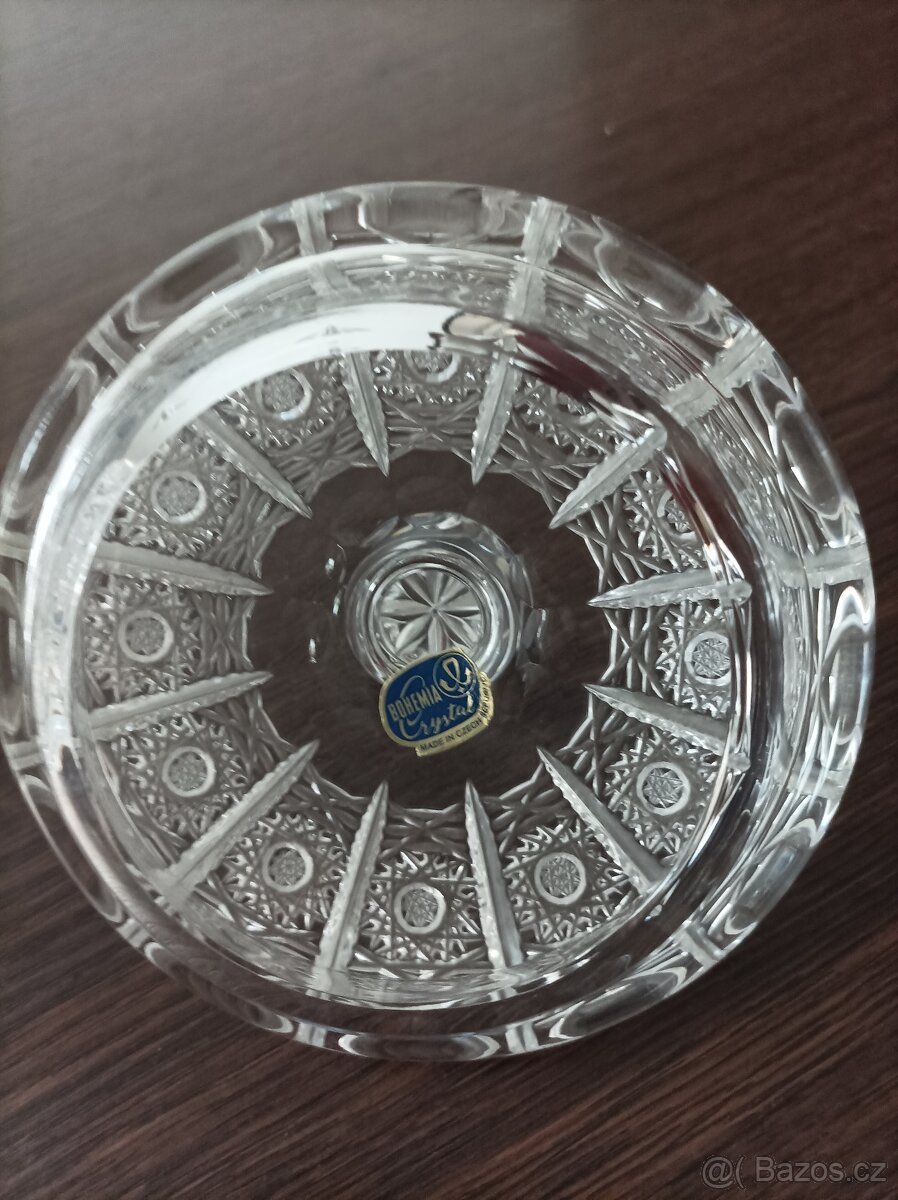 broušená dóza - 4