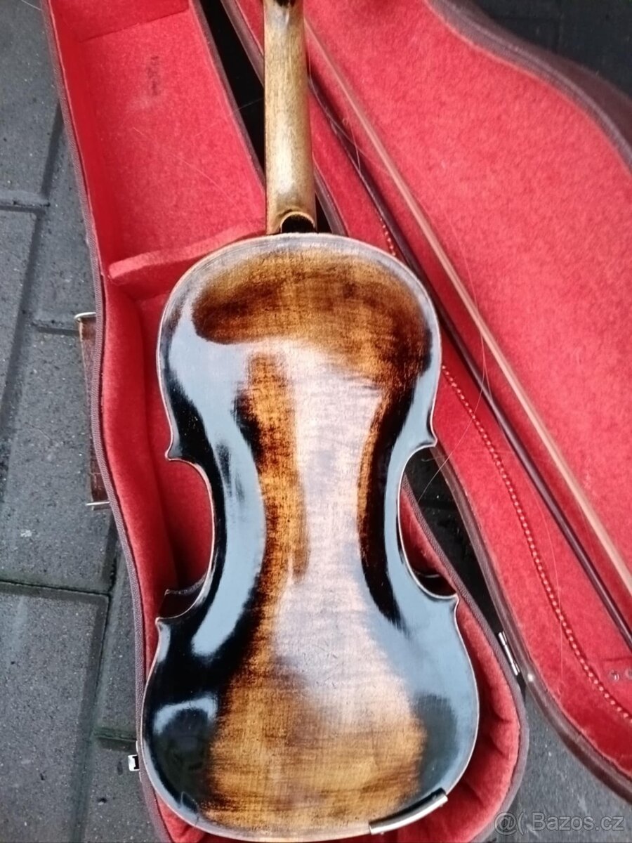 Staré housle - 4