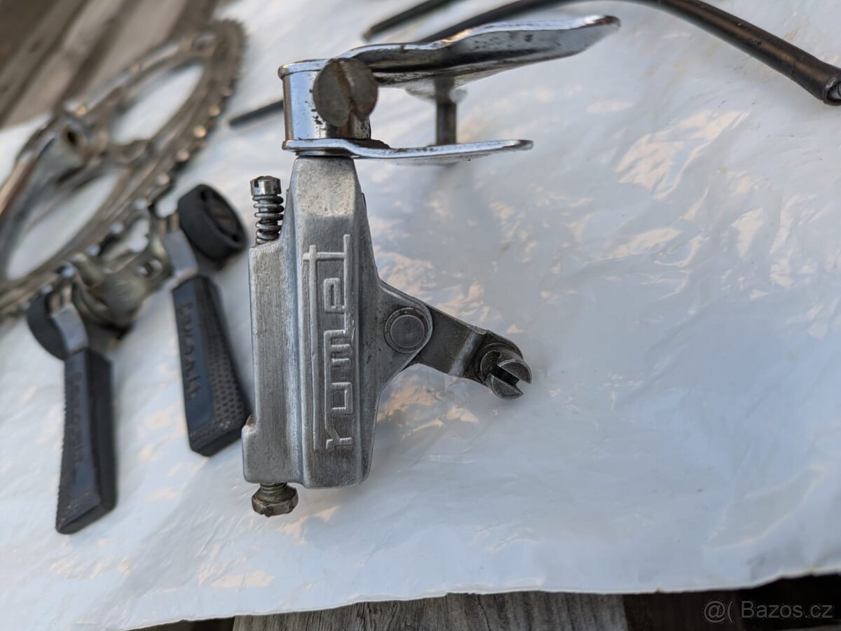 Díly na kolo Favorit - 4