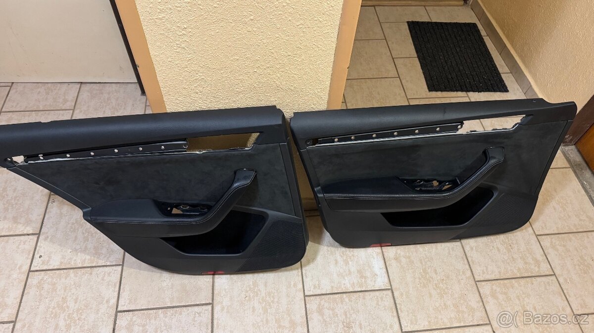 Superb 3 Obložení dveří alcantara - 4