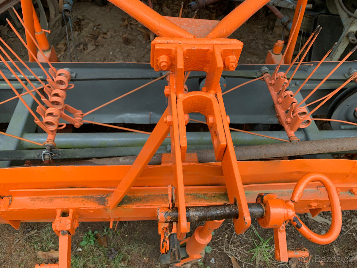 Obraceč/nahrabovač sena TON - 4