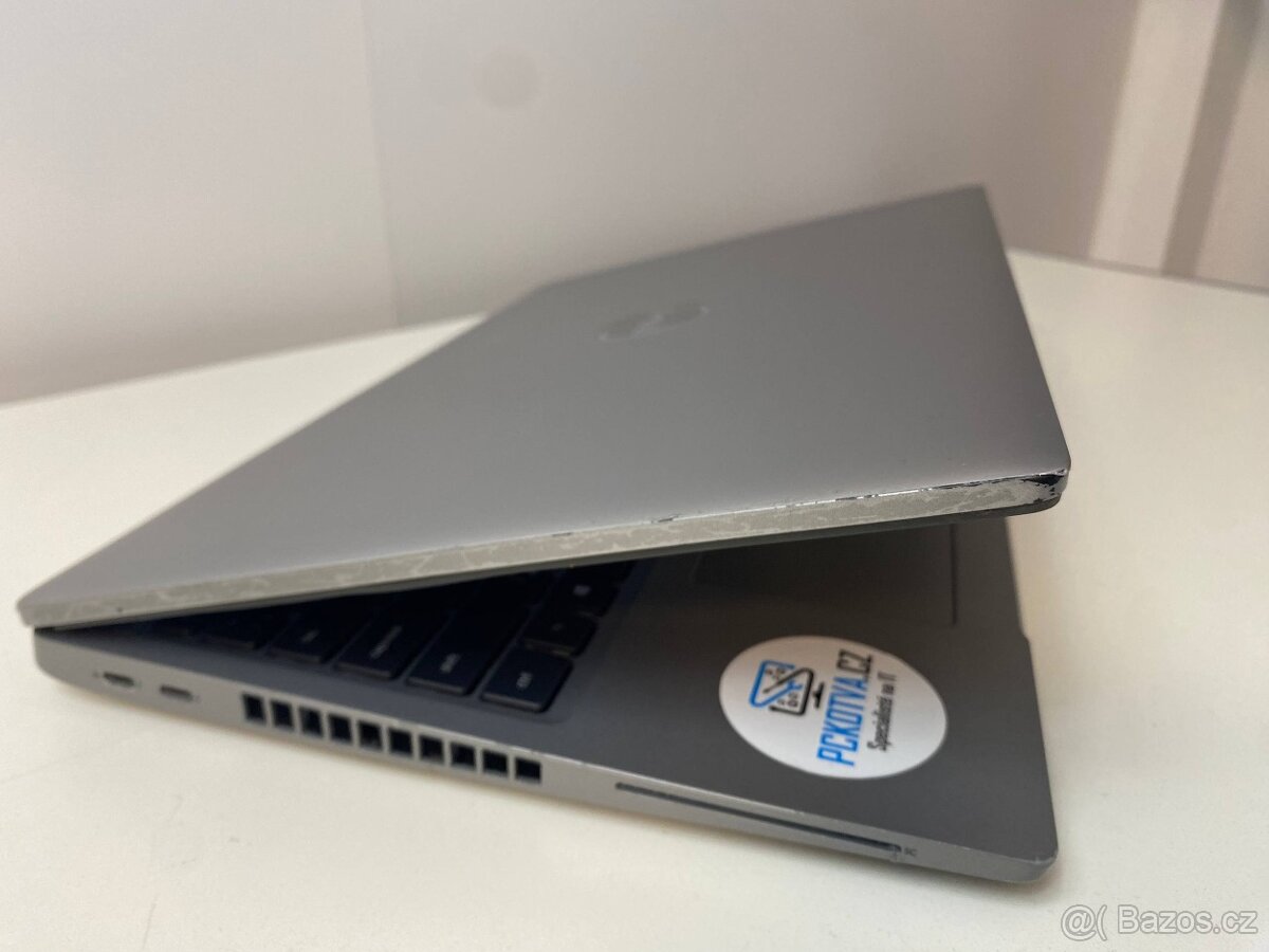 Dell Latitude 5520 15,6“/Intel Core i5-11.gen/SSD 256GB/RAM - 4