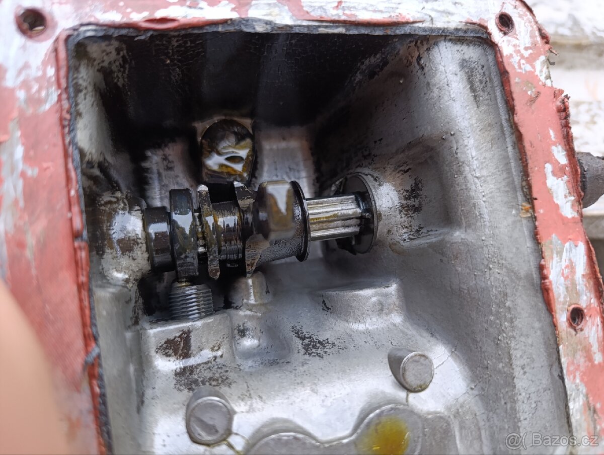 ŠKODA - Kryt prevodovky - 4