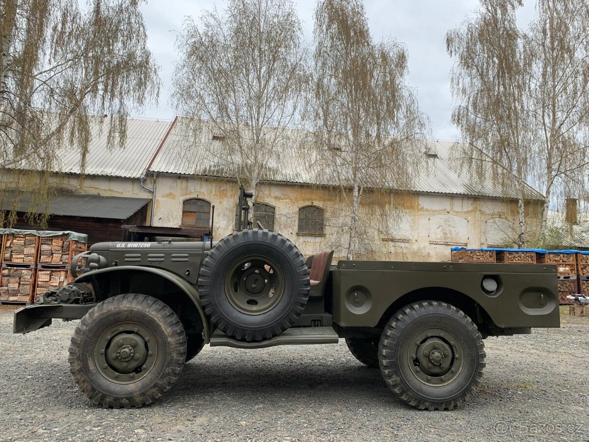 Dodge WC 52 - 4