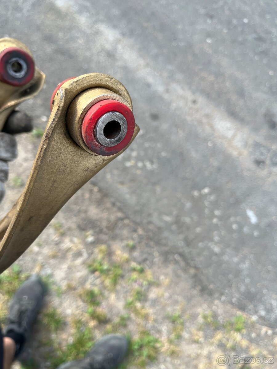 Přední ramena c6g polyurethan - 4