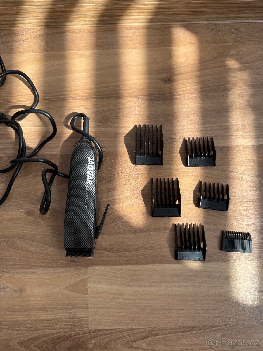 Kadeřnická výbava - 4