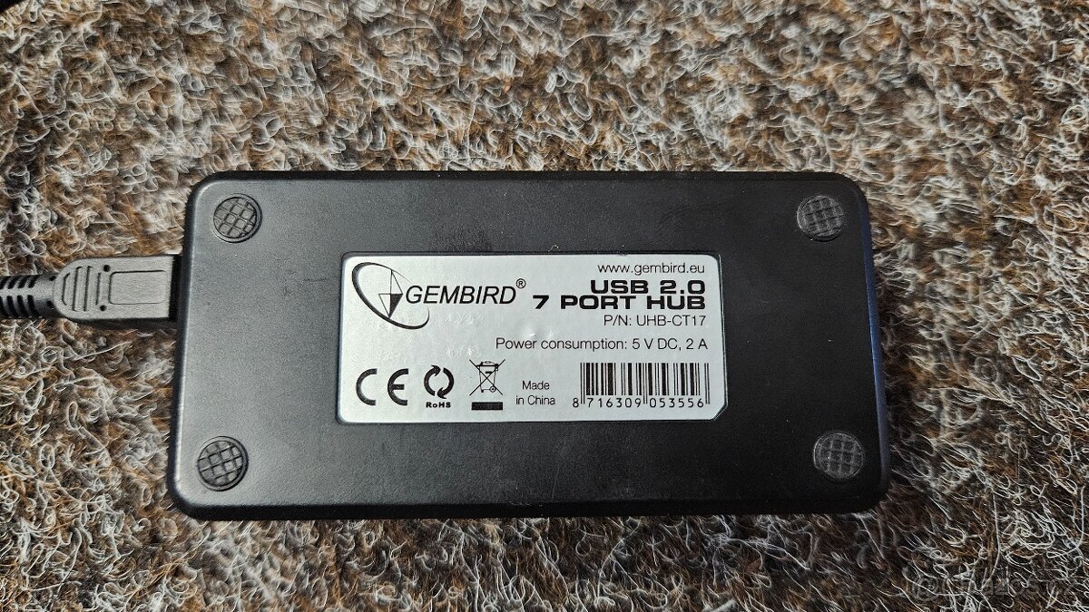 USB hub - rozbočovač - 4