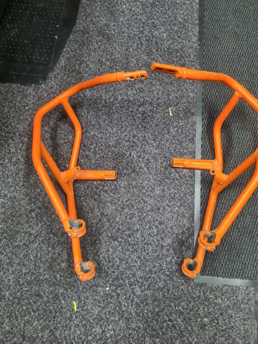 Padací rám KTM Adventure 1050, 1090, 1190 - 4