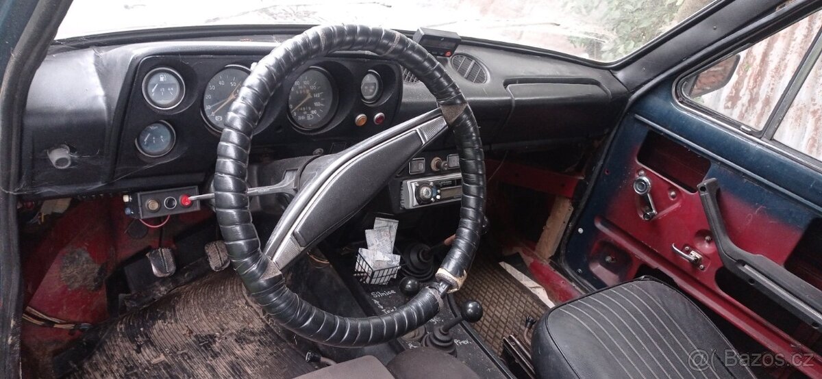 Lada Niva - 4