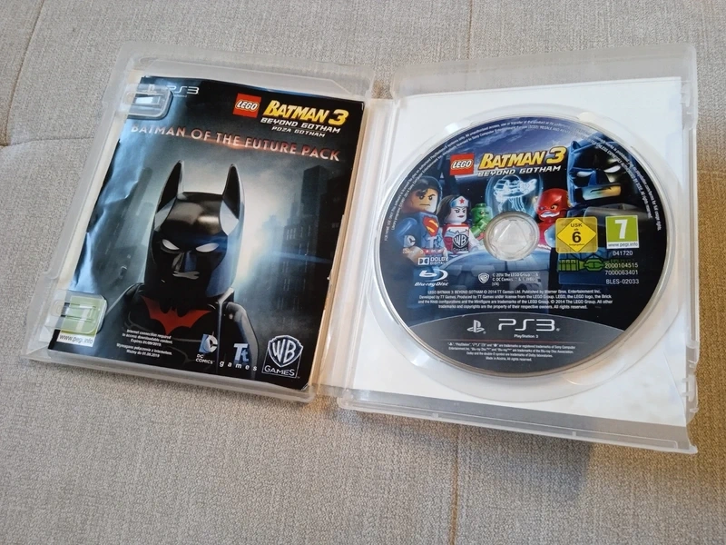 PS3 - Lego Batman 3 - 4