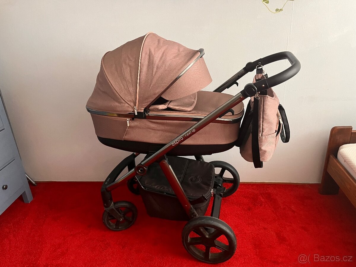 Kombinovaný kočárek Espiro Next Up Chrome - 4