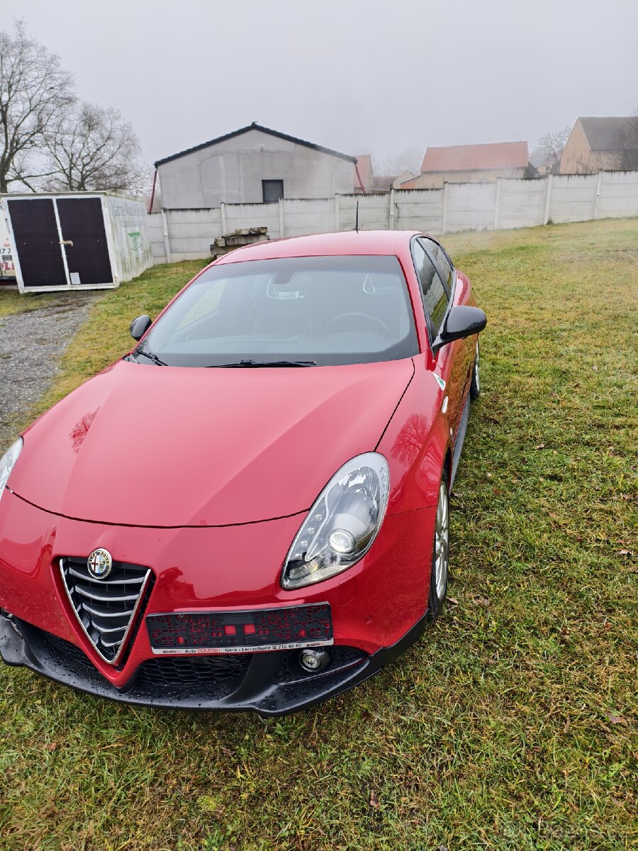 Alfa Romeo Giulietta QV - 4