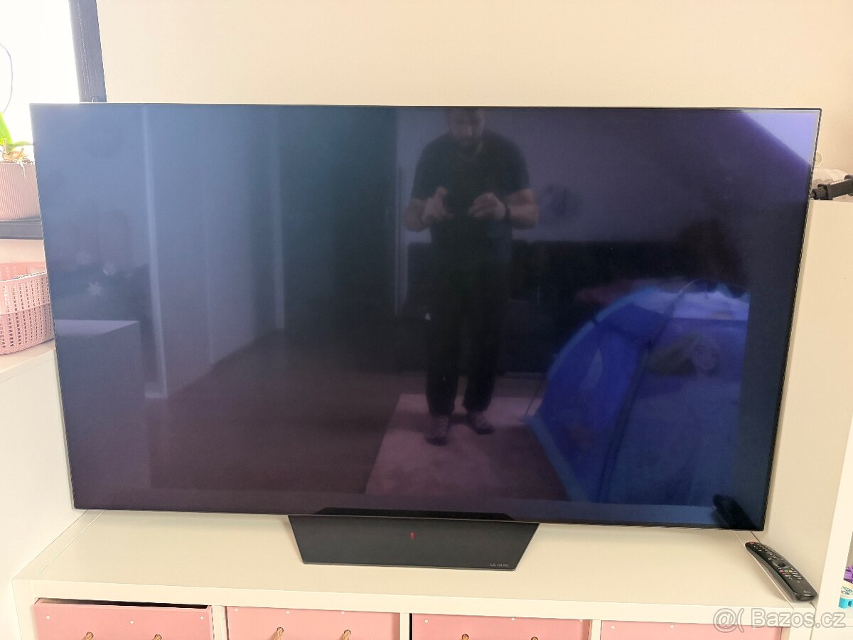 LG OLED 65” - 4