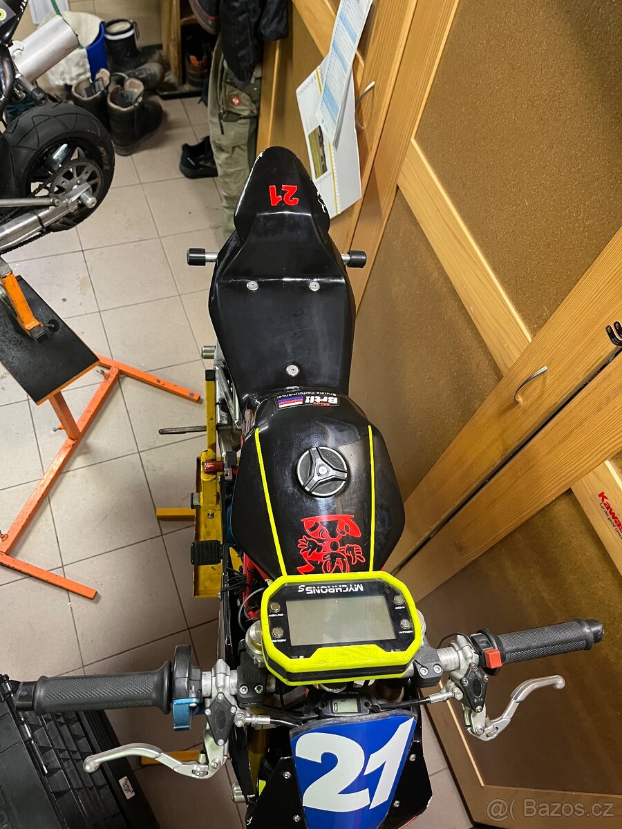 Závodní minibike - 4