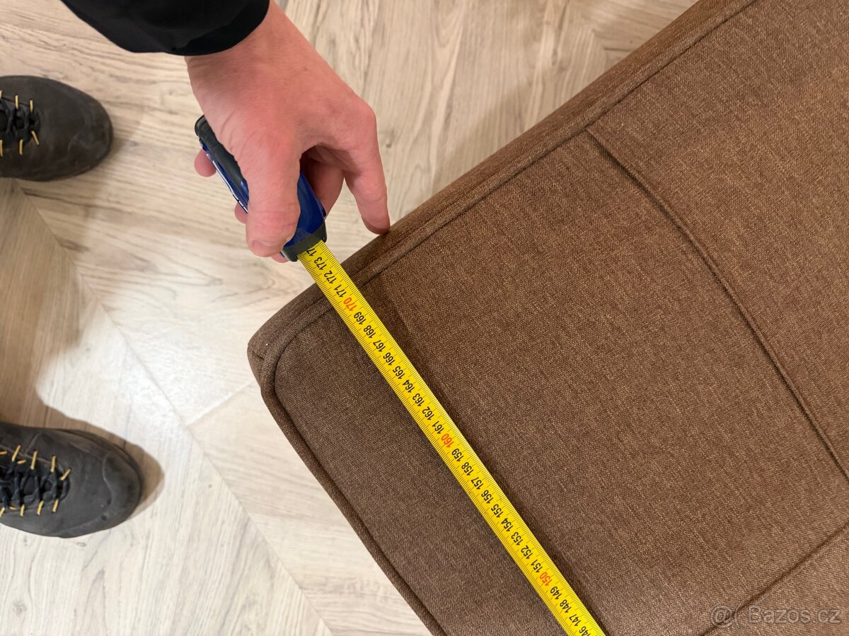 Rozkládací gauč - 4